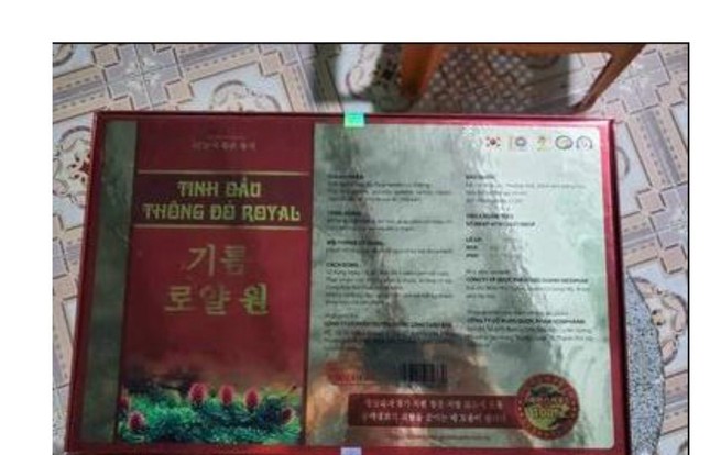 Phạt trung tâm xét nghiệm đón người già đi khám bệnh xuyên tỉnh rồi bán thực phẩm chức năng - Ảnh 2.