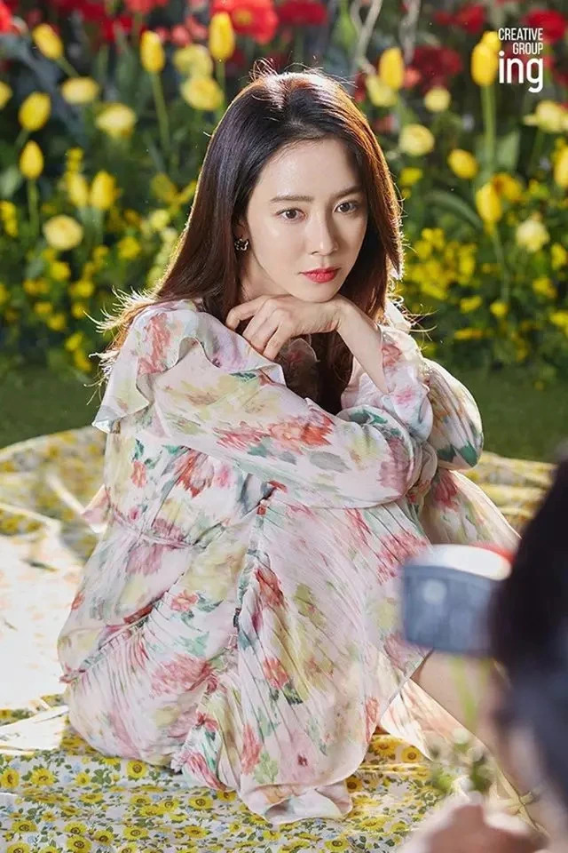 Song Ji Hyo gây phẫn nộ vì loạt phát ngôn nhạy cảm trong Running Man, khiến Yoo Jae Suk cùng loạt sao ngớ người - Ảnh 8.