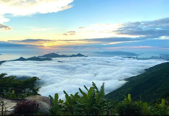 Săn mây phố biển Nha Trang trên đỉnh núi Hòn Én - Ảnh 5.