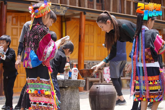 Quảng cáo trong chương trình truyền hình thực tế: Sao mãi đập thẳng vào mắt người xem - Ảnh 2.