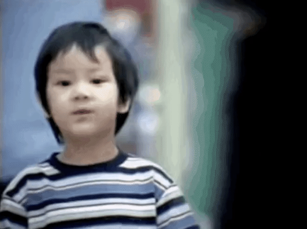 Cậu bé từng xuất hiện trong quảng cáo bột giặt Tết đình đám: Học giỏi, giờ là diễn viên nổi tiếng đẹp trai khỏi bàn - Ảnh 2.