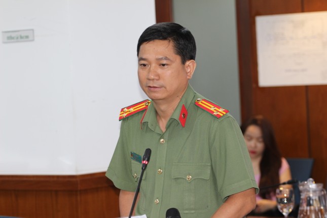 Công an TPHCM nói gì về việc CSGT dùng chung ống khi đo nồng độ cồn? - Ảnh 1.