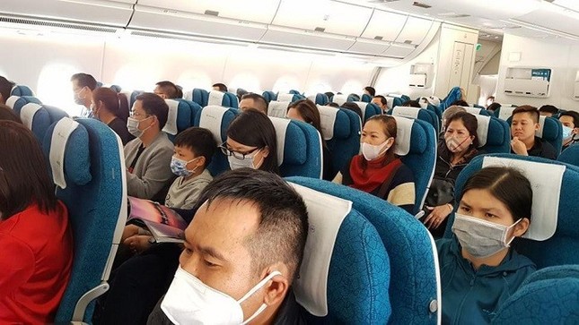 Tổ chức các chuyến bay, chuyến tàu công đoàn miễn phí đưa công nhân về quê ăn Tết - Ảnh 1.
