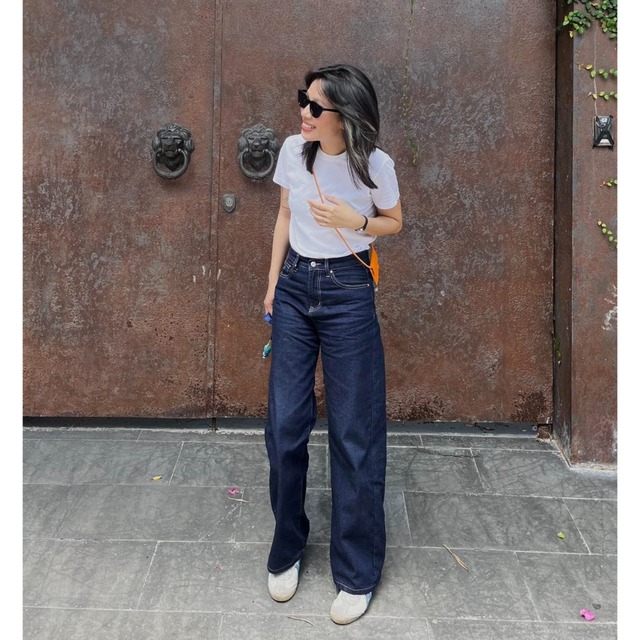 Nghe Hà Trúc sắm 2 mẫu quần jeans hack dáng này, nàng 1m55 dư sức chặt chém với hội chân dài - Ảnh 9.