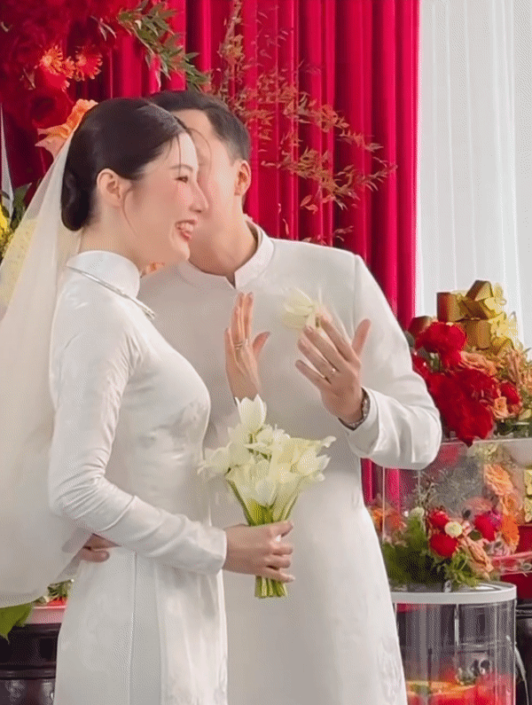 Hoa cầm tay trong đ&aacute;m hỏi của Diễm My 9X c&oacute; &yacute; nghĩa g&igrave; m&agrave; c&ocirc; d&acirc;u n&agrave;o cũng m&ecirc;? - Ảnh 1.