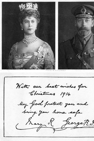 Nhìn lại những tấm thiệp Giáng sinh của hoàng gia Anh trong hơn 100 năm qua cho thấy những khoảnh khắc quý giá đã được lưu giữ như thế nào.
