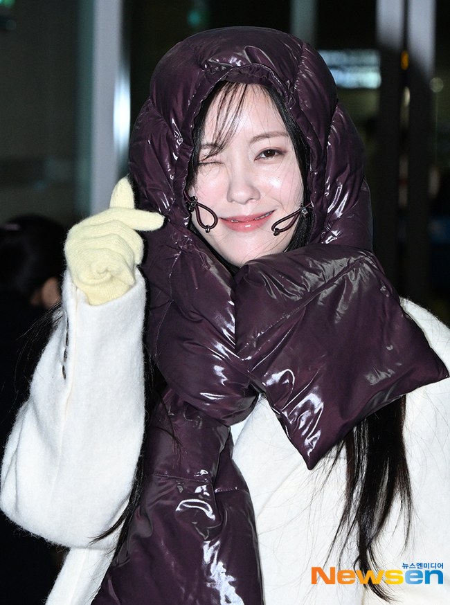 Hyomin (T-ara) trùm khăn kín mít như gấu bông, hào hứng khoe nhan sắc không tuổi trên đường đến Việt Nam - Ảnh 7.