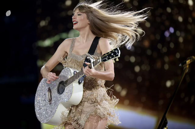 Mối tình mới của Taylor Swift thúc đẩy nền kinh tế thành phố Kansas (Mỹ) - Ảnh 2.