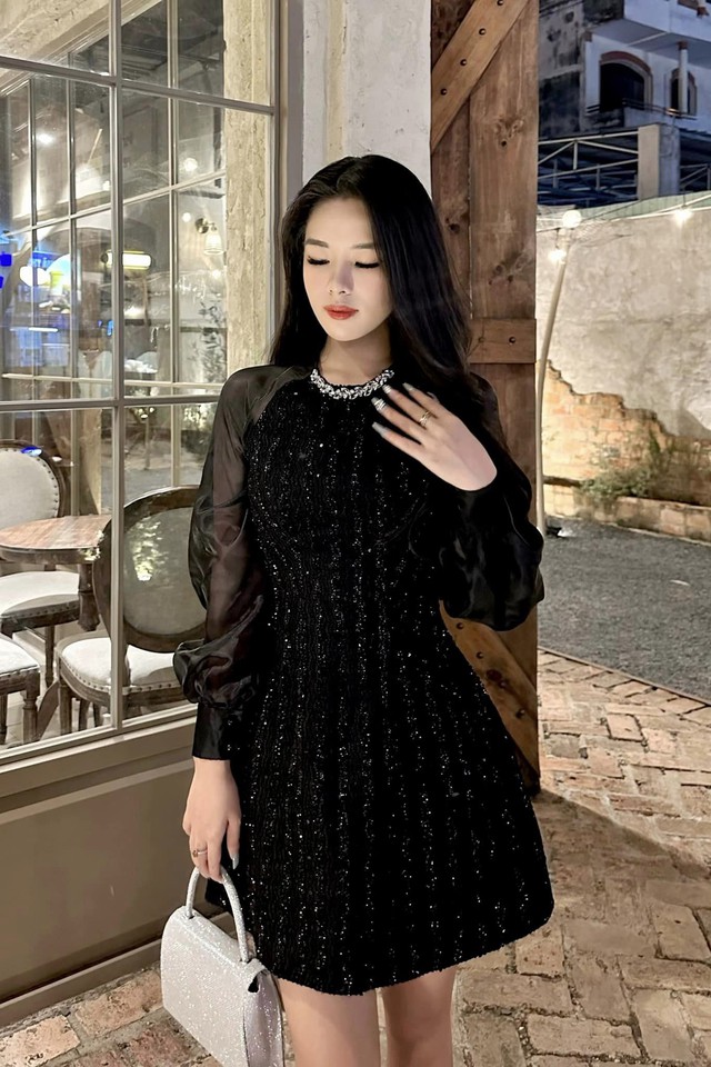 Đầm vivan đen D253 – Real Clothes