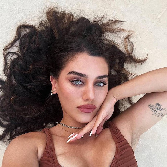 Nàng BTV 30 tuổi chọn ra 6 item skincare chống già đáng tiền nhất: Món nào cũng phát huy tối ưu hiệu quả - Ảnh 1. Nàng BTV 30 tuổi chọn ra 6 item skincare chống già đáng tiền nhất: Món nào cũng phát huy tối ưu hiệu quả - Ảnh 1.