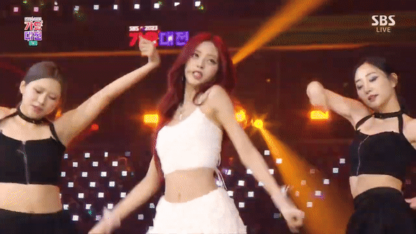 2 idol Gen 4 chơi lớn cover hit Jungkook & Jennie: Yeonjun (TXT) đẳng cấp, em &uacute;t ITZY c&oacute; c&ograve;n bị ch&ecirc; giọng chua? - Ảnh 4.