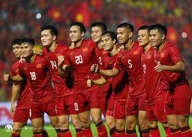 Những bất ngờ trong danh sách triệu tập ĐT Việt Nam tham dự Asian Cup 2023 - Ảnh 1.