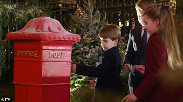 Con trai út nhà William và Kate lại làm tan chảy trái tim người hâm mộ trong khoảnh khắc đáng yêu khi nhắc đến lá thư của ông già Noel - Ảnh 2.