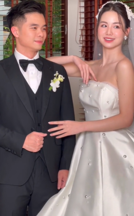 Cô dâu hot nhất MXH vừa tổ chức đám cưới tại resort ở Đà Nẵng: Choáng ngợp với quy mô, chú rể quẩy cực sung - Ảnh 7.