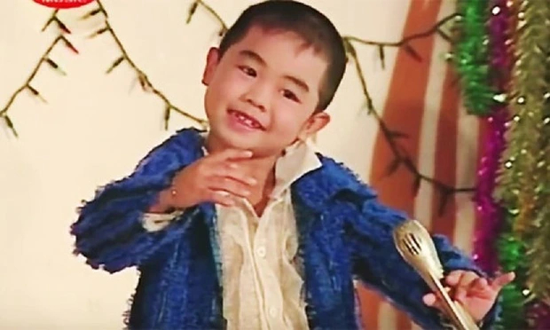 Bất ngờ trước diện mạo hiện tại của thần đồng &acirc;m nhạc từng hot kh&ocirc;ng thua k&eacute;m Xu&acirc;n Mai - Ảnh 3.