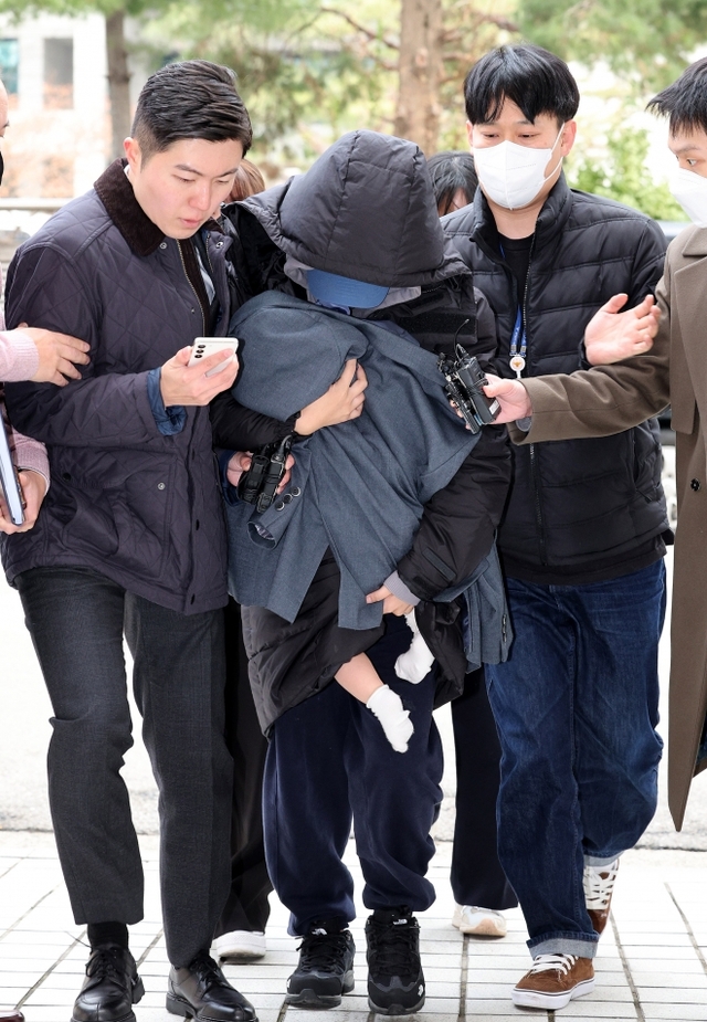 Vụ điều tra liên quan đến tài tử Lee Sun Kyun: Bắt giữ thêm một bác sĩ - Ảnh 4.