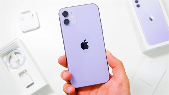 Nhiều mẫu iPhone giảm chạm đáy dịp cuối năm, chưa tới 10 triệu đồng là có thể mua máy mới - Ảnh 2.