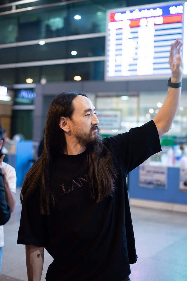 DJ Steve Aoki và kỉ niệm khó quên tại Việt Nam: Được tổ chức sinh nhật bất ngờ tại Ravolution Music Festival! - Ảnh 7.