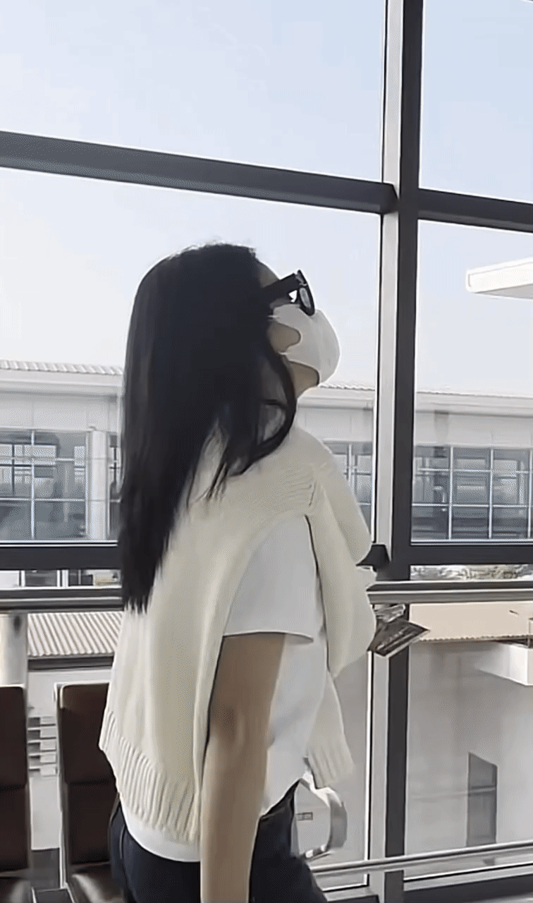 DJ Mie sau khi chia tay Hồng Thanh: Chạy show li&ecirc;n tục, lộ khoảnh khắc ủ rũ mệt mỏi - Ảnh 7.