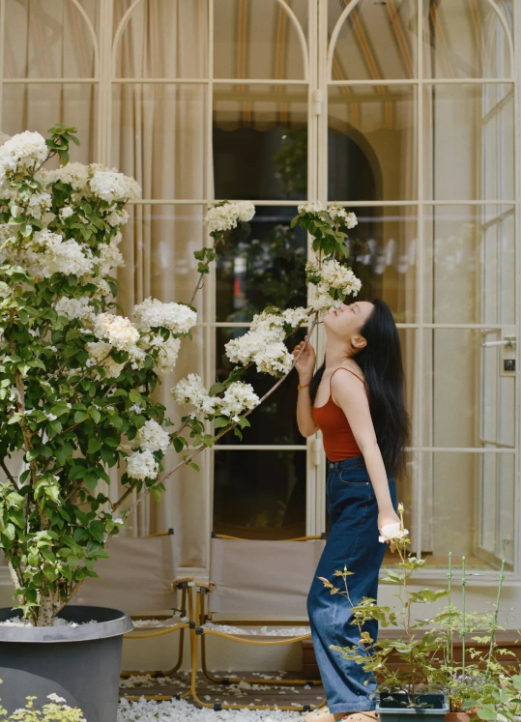 Chuyển ra ở ri&ecirc;ng, c&ocirc; g&aacute;i trẻ tự cải tạo căn nh&agrave; cũ kỹ theo style vintage Ph&aacute;p khiến ai nh&igrave;n cũng khen - Ảnh 1.