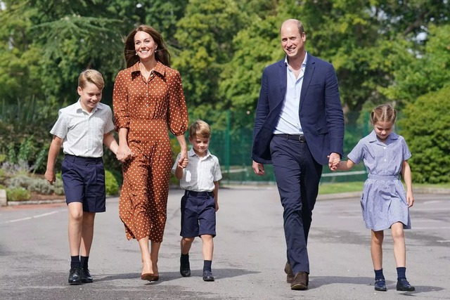 Chuy&ecirc;n gia ho&agrave;ng gia: C&oacute; một điều ở Th&acirc;n Vương William khiến Vương phi Kate buồn l&ograve;ng nhưng vẫn chấp nhận - Ảnh 2.