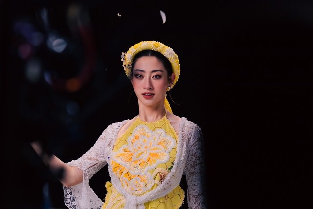 Hoa hậu Quốc gia Việt Nam 2024 tung hình hiệu chính thức: Ba nàng hậu đọ sắc, công nghệ bullet time gây ấn tượng - Ảnh 4.