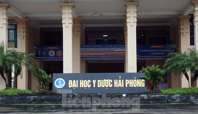 Bị tố chặt chém: Đại học Y dược Hải Phòng giảm học phí - Ảnh 1.