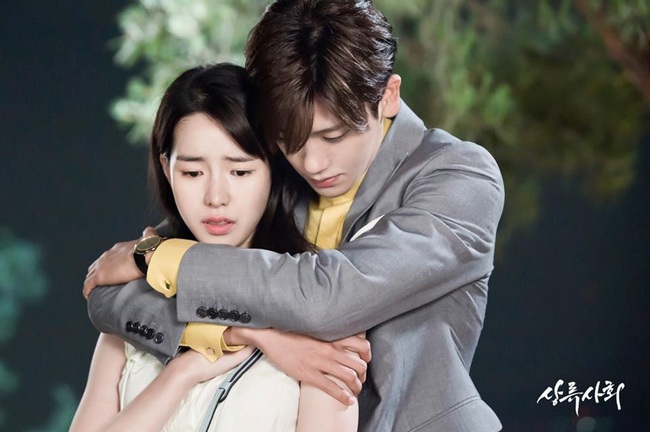 5 tình màn ảnh đình đám của Park Hyung Sik: Có cả “Song Hye Kyo mới” - Ảnh 1.