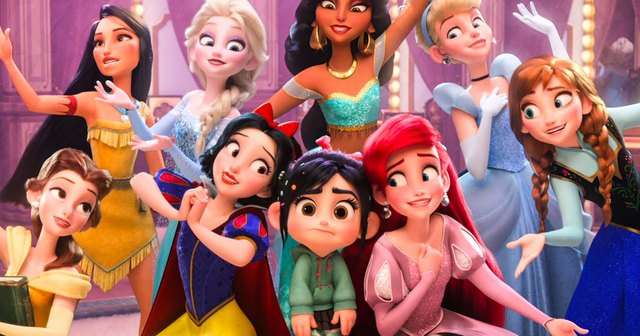 Xuất hiện phiên bản công chúa Disney đời thật xinh hơn cả phim: Lướt đến Nàng Tiên Cá mà choáng ngợp - Ảnh 1.