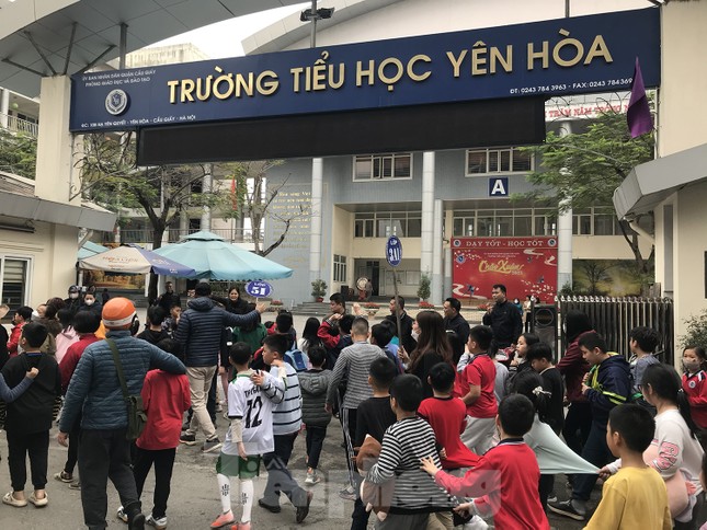X&aacute;c định nguy&ecirc;n nh&acirc;n ban đầu vụ ch&aacute;y trong Trường Tiểu học Y&ecirc;n Ho&agrave; - Ảnh 2.