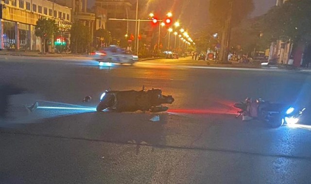 Hải Phòng: Điều tra vụ TNGT giữa hai xe máy khiến 1 phụ nữ tử vong - Ảnh 1.
