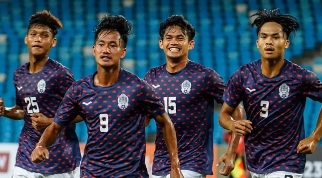 Chủ nhà Campuchia thay đổi điều lệ môn bóng đá ở SEA Games 32 - Ảnh 2.