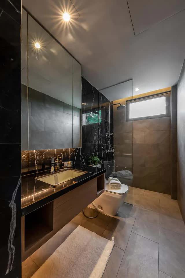 Biệt thự hơn 300m2, tốn gần 8 tỷ với thiết kế sang trọng, view c&oacute; hồ c&oacute; vườn tho&aacute;ng m&aacute;t - Ảnh 11.