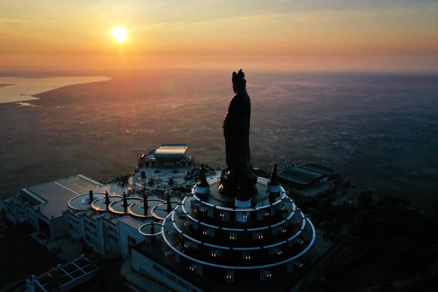 Chính thức mở bán vé siêu sớm tham gia “Đường chạy Huyền thoại” BaDen Mountain Marathon 2023 - Ảnh 3.