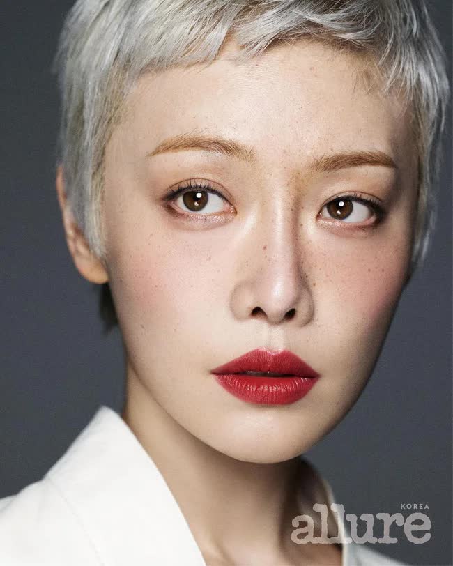 Ác nữ The Glory bất ngờ xuống tóc, diện mạo mới khiến netizen phát cuồng vì quá ngầu - Ảnh 4.