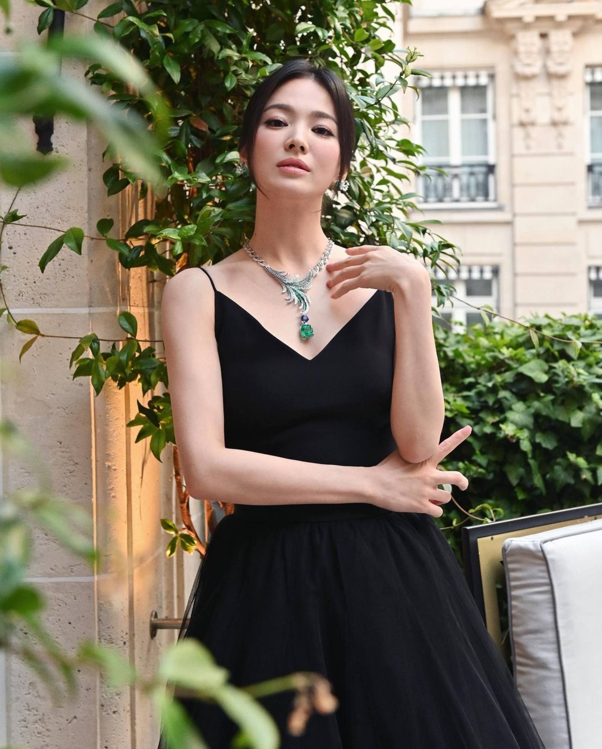 Vì sao Song Hye Kyo chưa bao giờ bị lu mờ? - Ảnh 8.