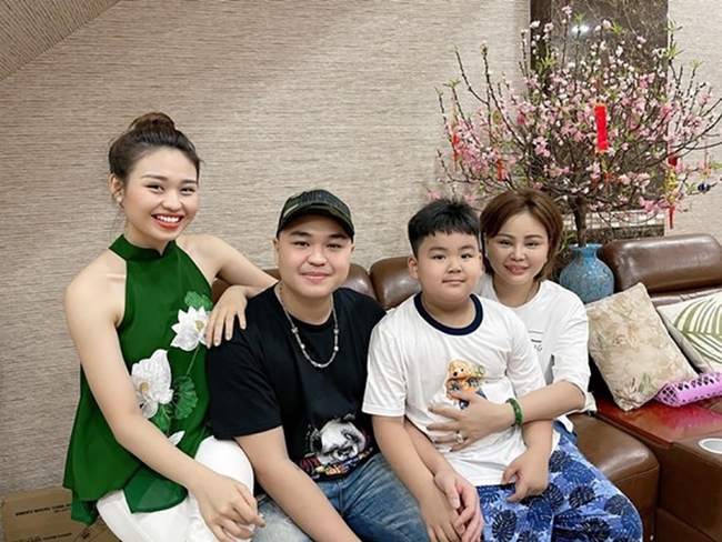 Lê Giang tiết lộ tình trạng sau 9 ngày phẫu thuật chân, Trấn Thành có hành động ghi điểm với đàn chị - Ảnh 5.