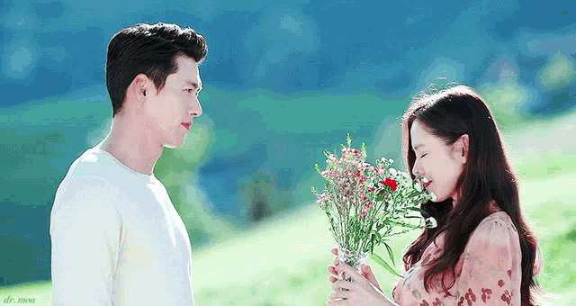 Loạt nhân vật hoàn mỹ nhất phim Hàn: Son Ye Jin - Hyun Bin đúng nghĩa trời sinh một cặp - Ảnh 3.