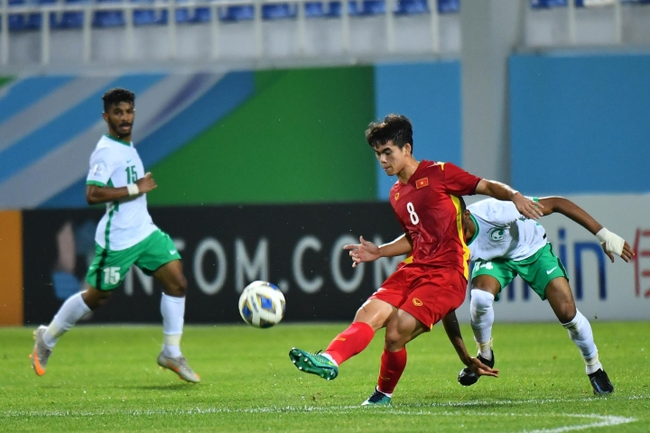 “Vua tốc độ” giàu kinh nghiệm nhất trong tập thể non trẻ sẽ đưa U20 Việt Nam tạo kỳ tích? - Ảnh 1.