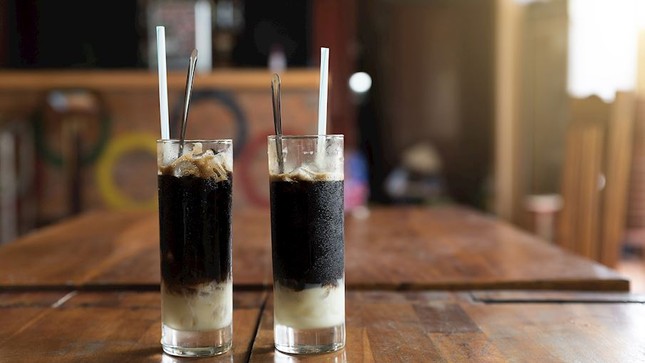 Cà phê sữa đá Việt Nam phá đảo bảng xếp hạng ngon nhất thế giới - Ảnh 1.