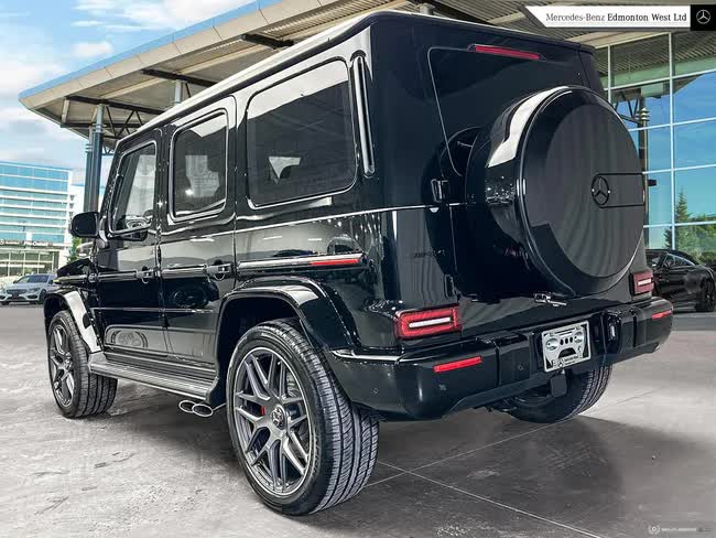 Đại lý báo Mercedes-AMG G 63 bản siêu hiếm về Việt Nam: Giá 12,61 tỷ đồng, chiều giới nhà giàu không thích đụng hàng - Ảnh 12.