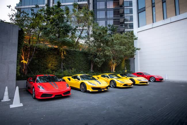 Tôi vừa tự bỏ 4 triệu bay sang Thái xem giới đại gia offline siêu xe: LaFerrari hơn 230 tỷ lộ diện, cả căn hầm kín Ferrari - Ảnh 2.