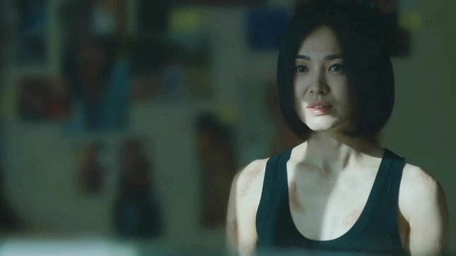Nạn nhân đời thực trong phim trả thù tàn khốc của Song Hye Kyo - Ảnh 3.