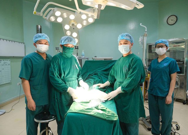 Nam bệnh nhân phải cắt cụt 2 cẳng chân do biến chứng đái tháo đường - Ảnh 3.