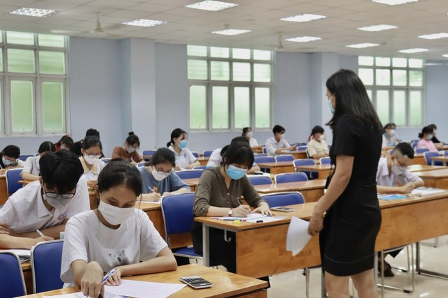 Hơn 91.000 thí sinh đăng ký thi đánh giá năng lực tại ĐHQG TPHCM - Ảnh 1.