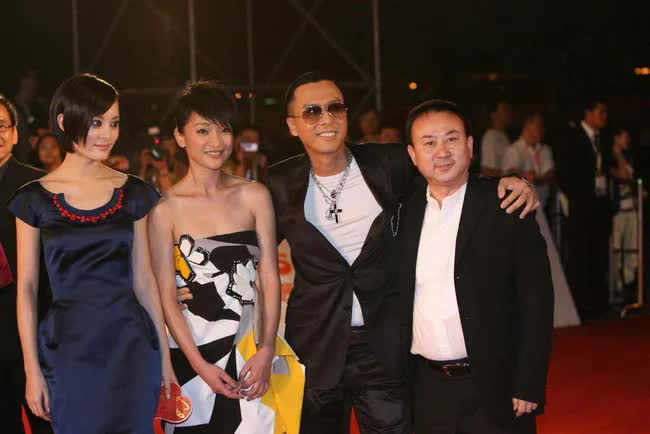 Thảm đỏ kh&oacute; qu&ecirc;n nhất của showbiz Hoa ngữ: Quy tụ những ng&ocirc;i sao quyền lực, ai nh&igrave;n cũng phải xu&yacute;t xoa v&igrave; triều đại ho&agrave;ng kim - Ảnh 11.