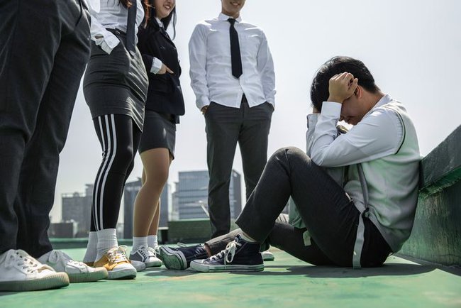 The Glory của Song Hye Kyo bóc trần sự thật về bạo lực học đường, lý giải nguyên nhân khiến tình trạng bắt nạt chỉ ngày một tệ hơn tại Hàn Quốc - Ảnh 3.