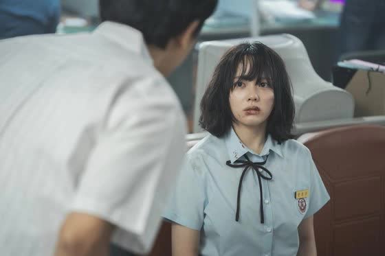 The Glory của Song Hye Kyo bóc trần sự thật về bạo lực học đường, lý giải nguyên nhân khiến tình trạng bắt nạt chỉ ngày một tệ hơn tại Hàn Quốc - Ảnh 2.