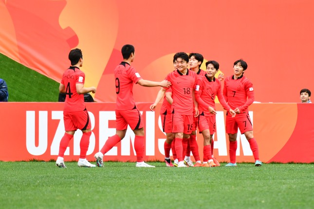Cầm vàng để vàng rơi, U20 Trung Quốc ngậm ngùi nhìn Hàn Quốc vào World Cup - Ảnh 3.