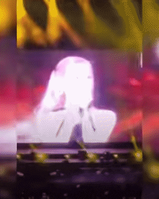 Ros&eacute; (BLACKPINK) gặp sự cố trang phục nghi&ecirc;m trọng nhất sự nghiệp? - Ảnh 2.